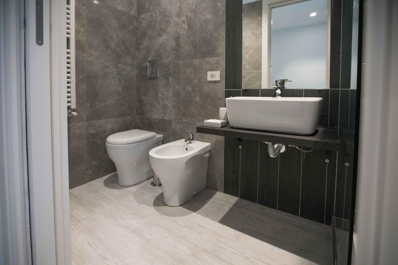 Esposito Plaza- Rooms&suite *